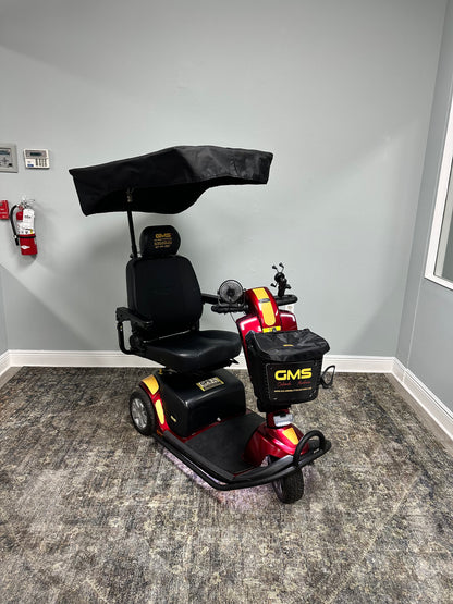 The Ultimate – Victory 10.3 with Foldable Canopy + Cooler