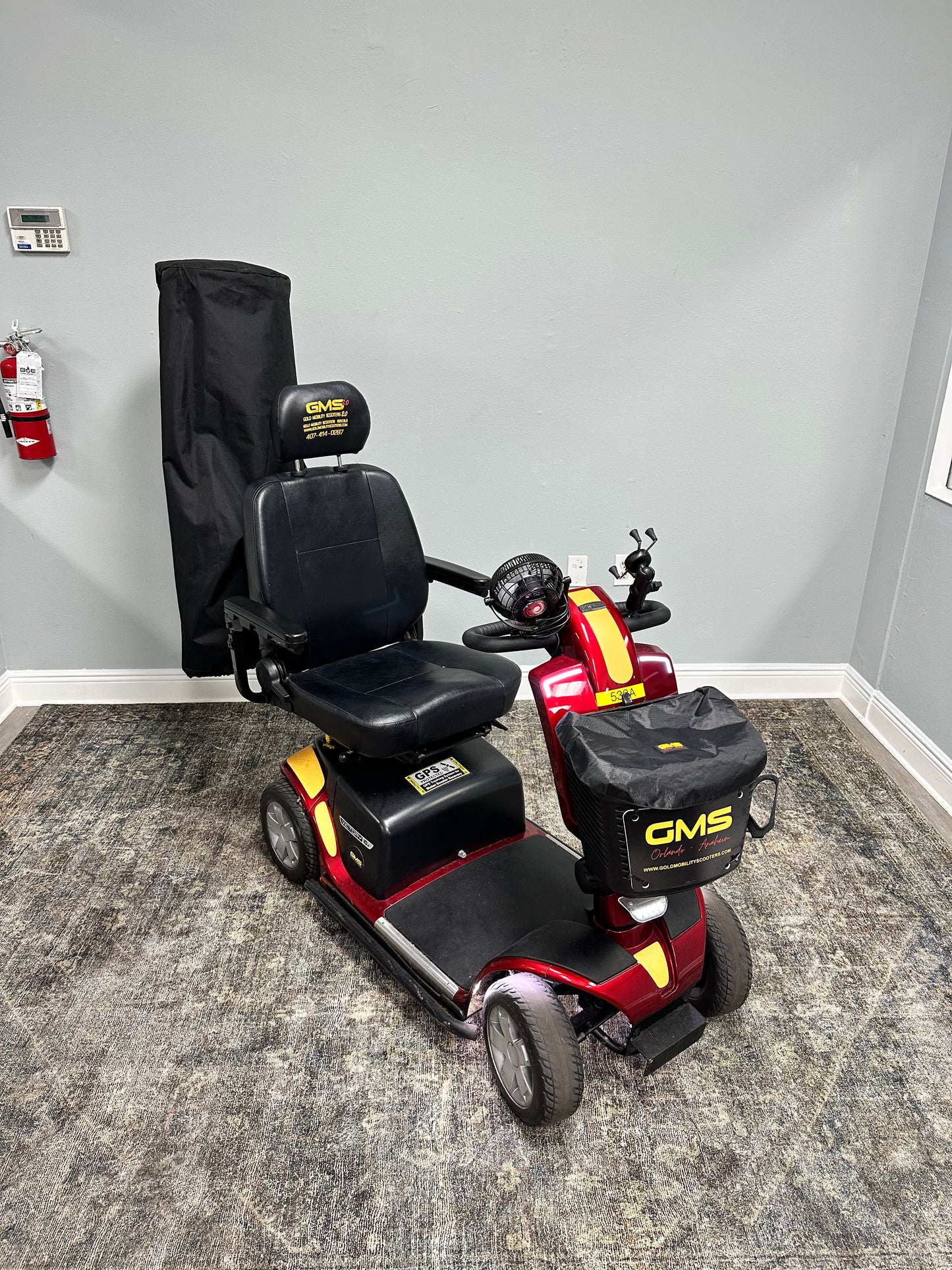 The Ultimate – Victory 10.4 with Foldable Canopy + Cooler